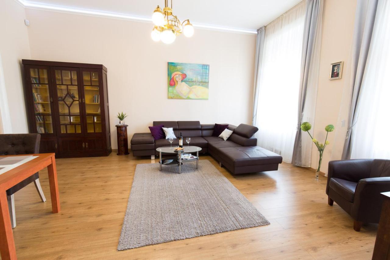 Elegant Apartment With Buda Castle View 부다페스트 외부 사진