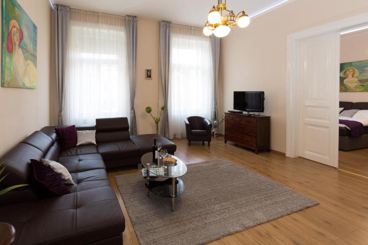 Elegant Apartment With Buda Castle View 부다페스트 외부 사진