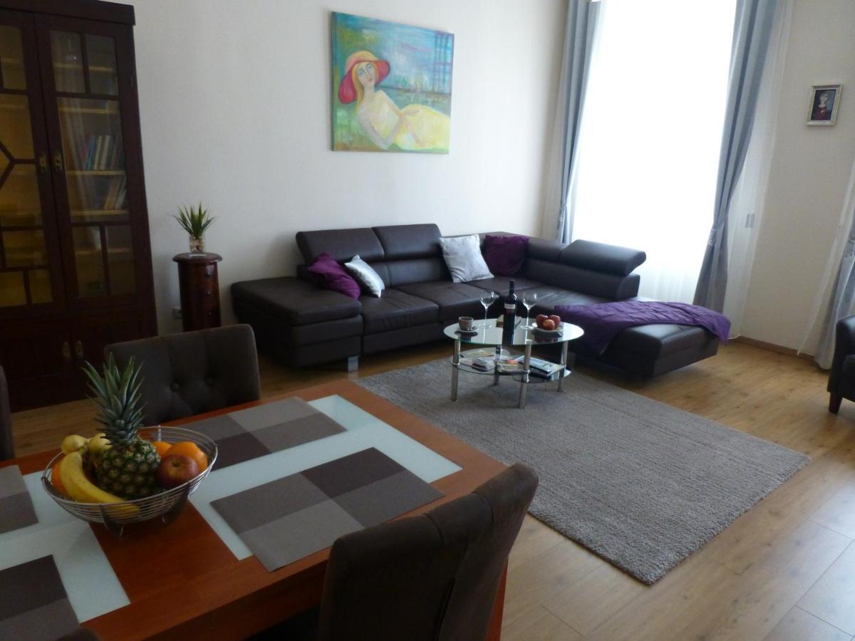 Elegant Apartment With Buda Castle View 부다페스트 외부 사진